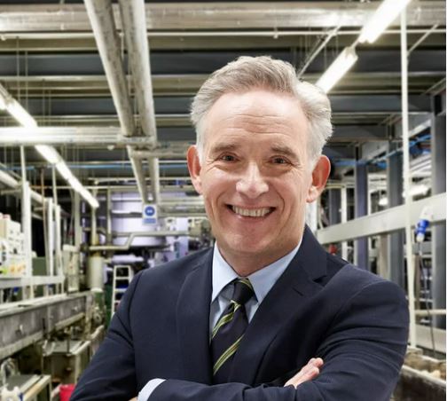Export Finance Manger in a factory